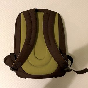 Belkin Laptop Backpack 17”x11”